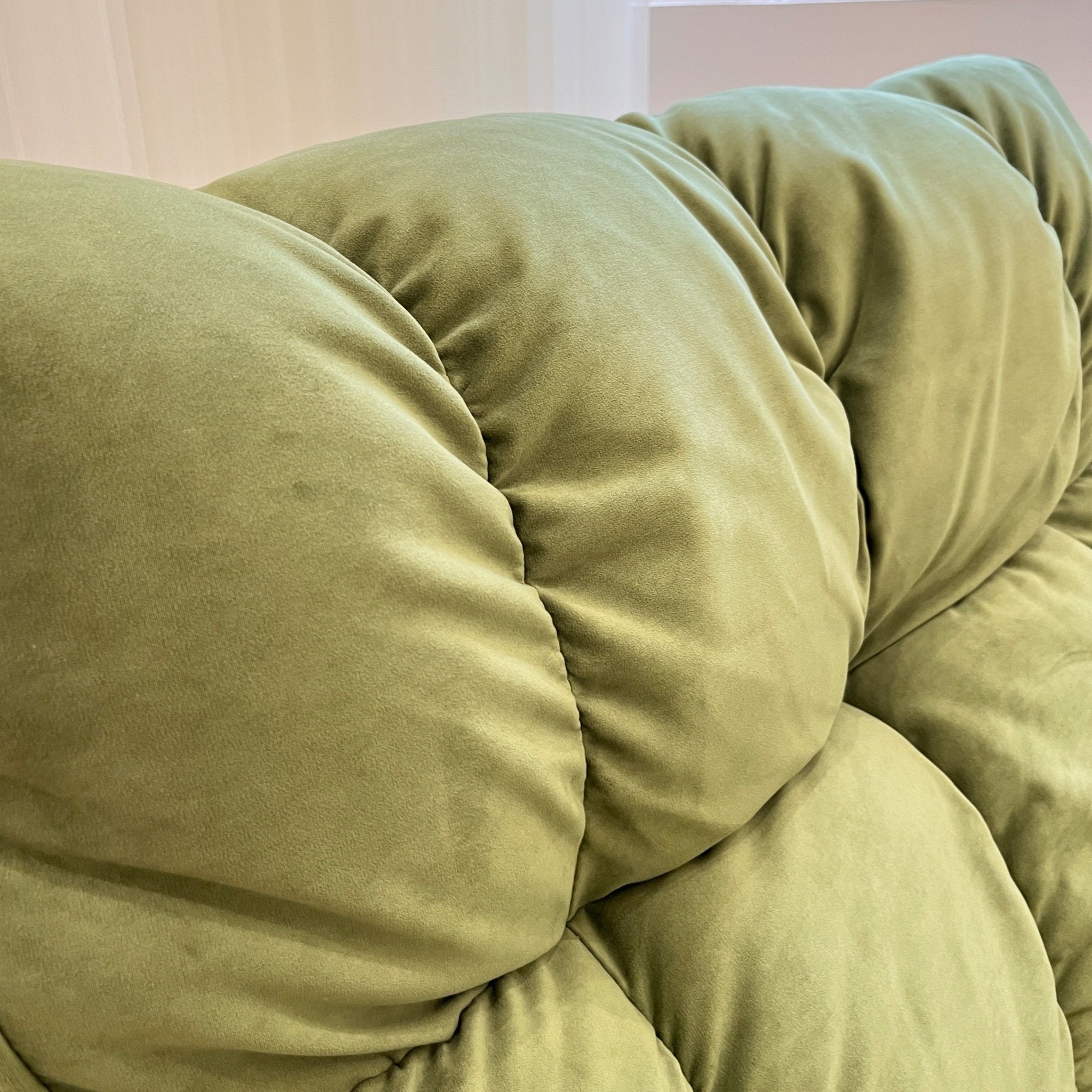 Luna Electric Recliner - The Sofa Haus